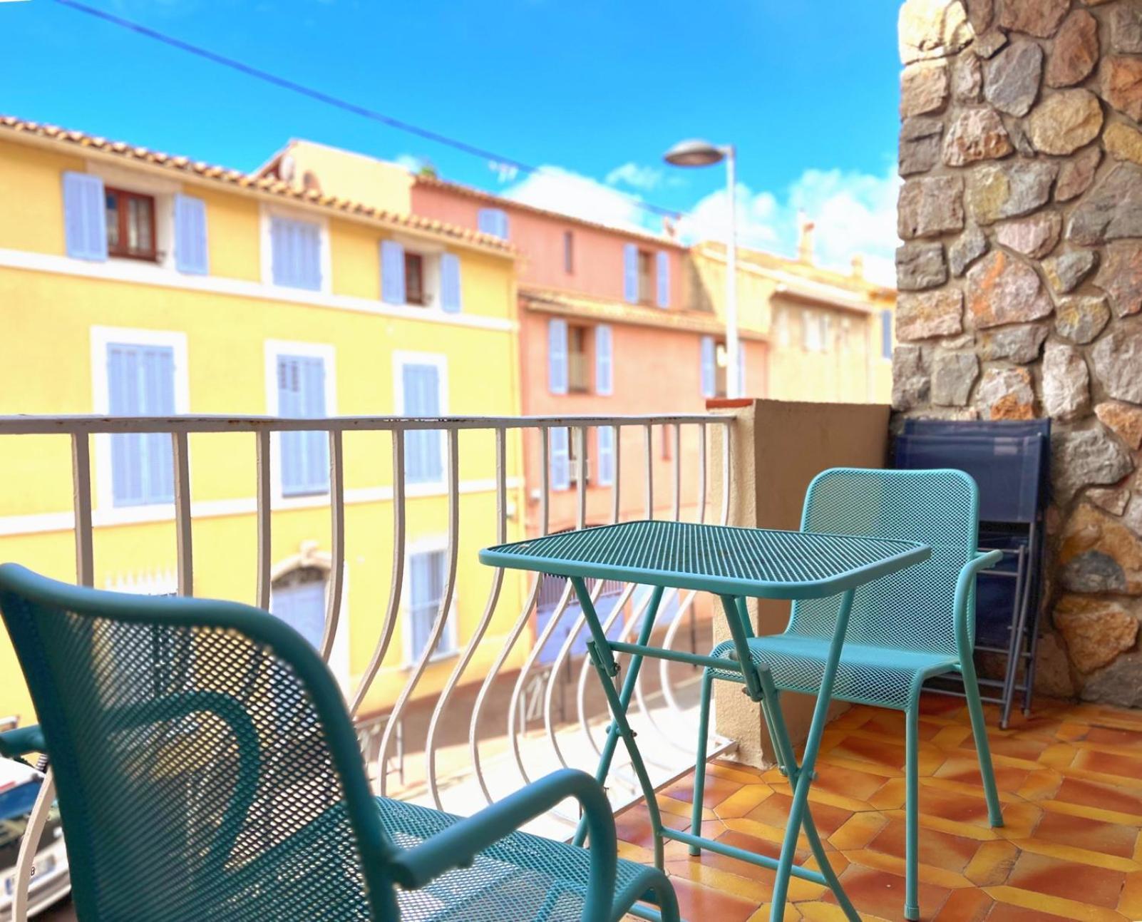 Ferienwohnung Le 13 Cassis Exterior foto